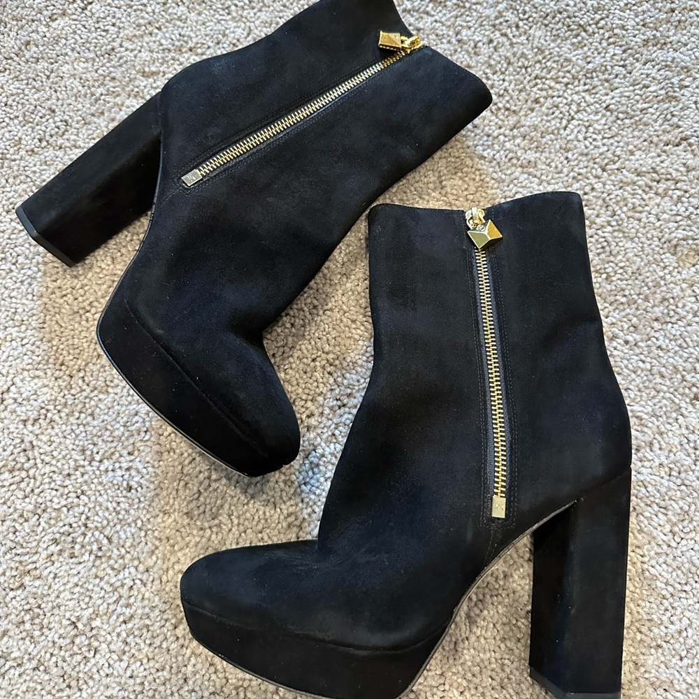 Michael Kors Frenchie suede leather ankle boots